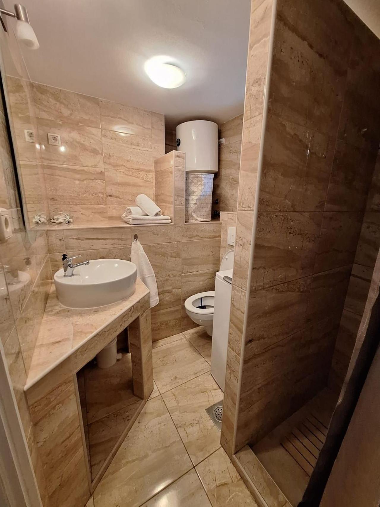 Apartment Lucy Zadar - Free Private Parking Exterior photo